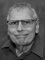 Steve Naz's headshot
